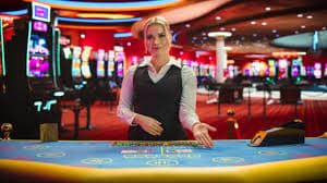 Antarmuka Nomor Kepala pokercantik menampilkan pemilihan angka, tabel pembayaran, dan hasil pengundian terbaru